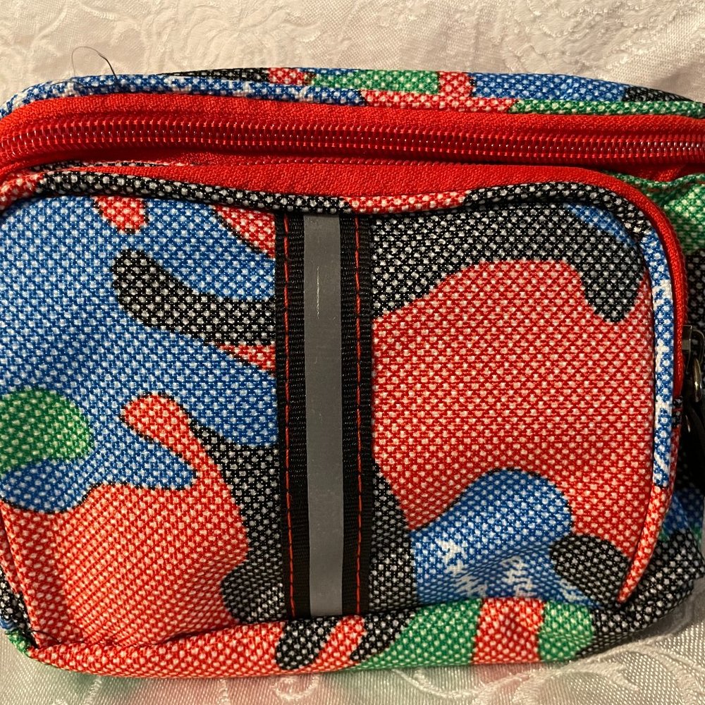 Colorful Sport printed canvas fanny pack. NWOT - Picture 7 of 10